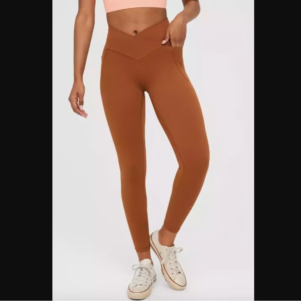OFFLINE By Aerie Real Me XTRA High Waisted Crossover Pocket Legging Brown Orange